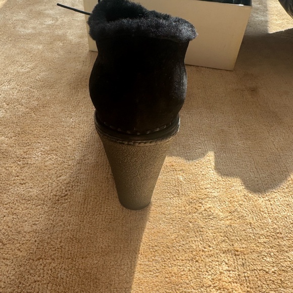 NWB YSL Shearling Booties - Picture 5 of 8